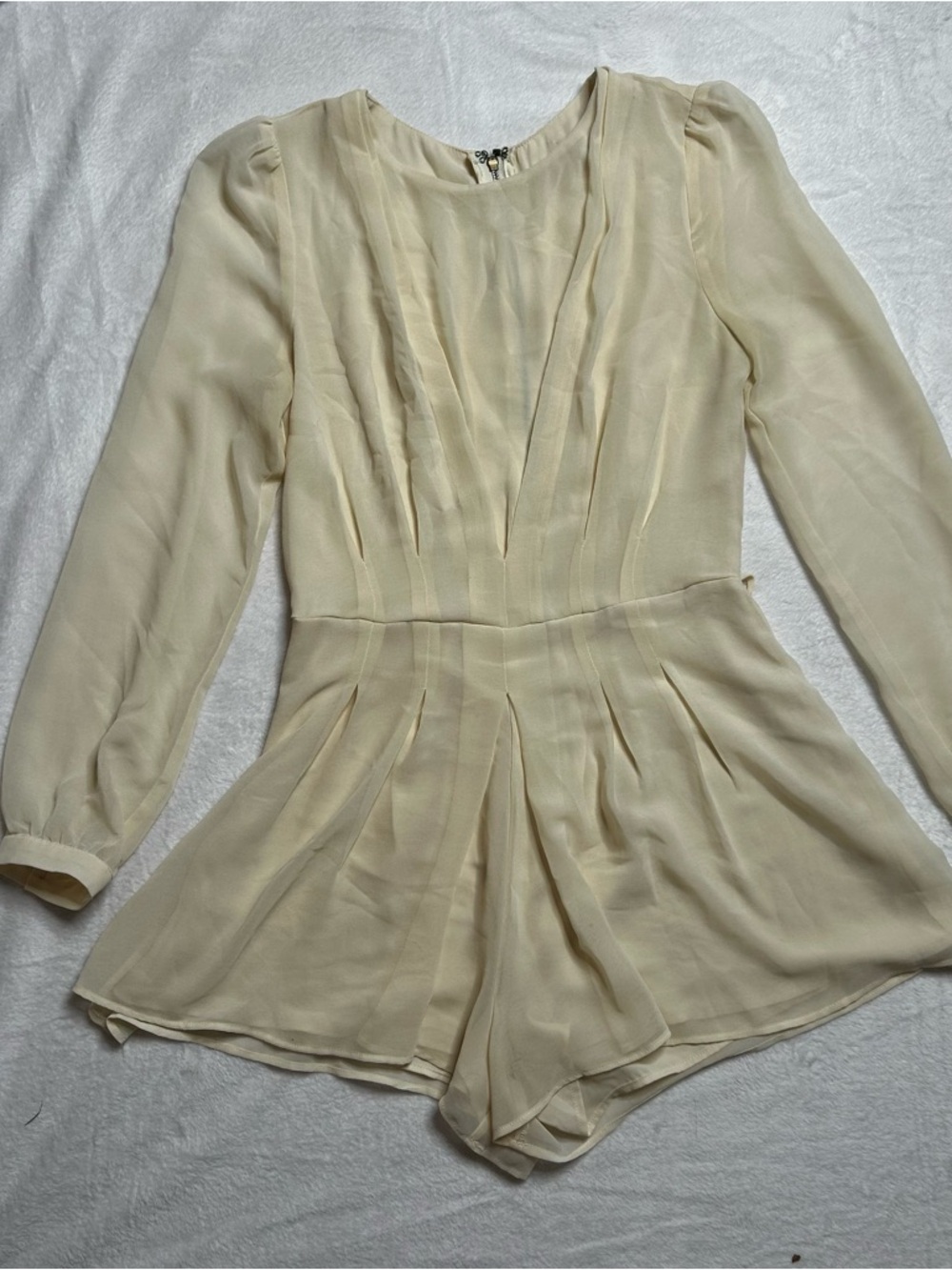 Love21 Cream Long-Sleeve Chiffon Romper